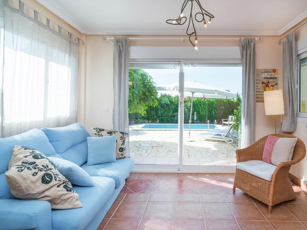 Belvilla By Oyo Villa Mosa Claire Banos y Mendigo Exteriér fotografie